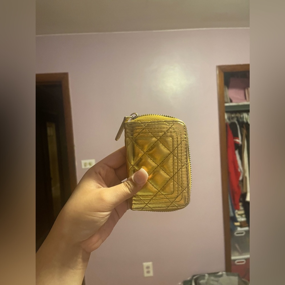 Gold Wallet